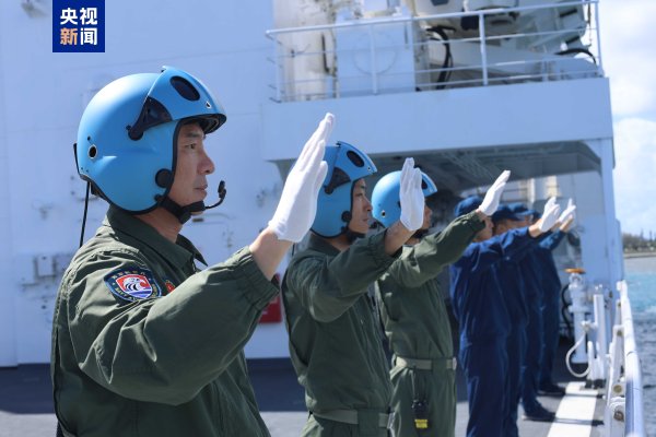 大牛配资 中国海军“丝路方舟”号医院船访问汤加